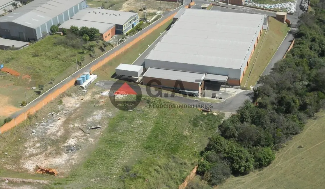 Foto 2 de Armazém / Galpão à venda, 6000m2 em Boituva - SP