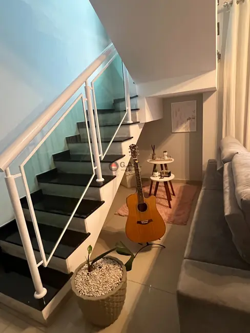 Casa de Condomínio com 3 quartos à venda, 175m2 em Horto Florestal, Sorocaba - SP - imagem 6 Foto 6 de Casa de Condomínio com 3 quartos à venda, 175m2 em Horto Florestal, Sorocaba - SP