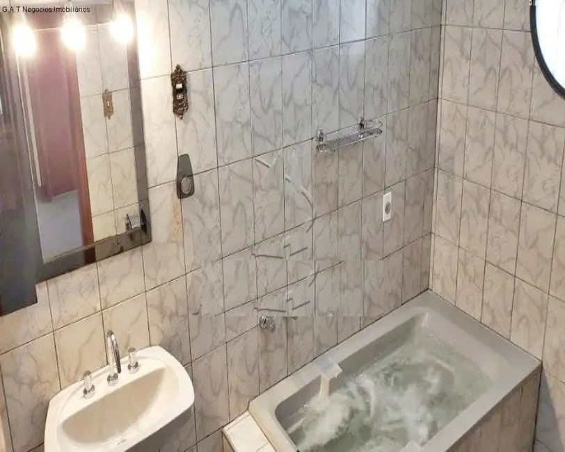 Foto 2 de Casa com 2 quartos à venda, 70m2 em Vila Jardini, Sorocaba - SP