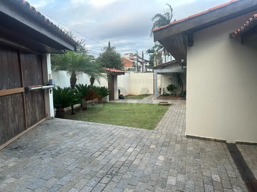 Foto 6 de Casa com 3 quartos para alugar, 650m2 em Jardim América, Sorocaba - SP