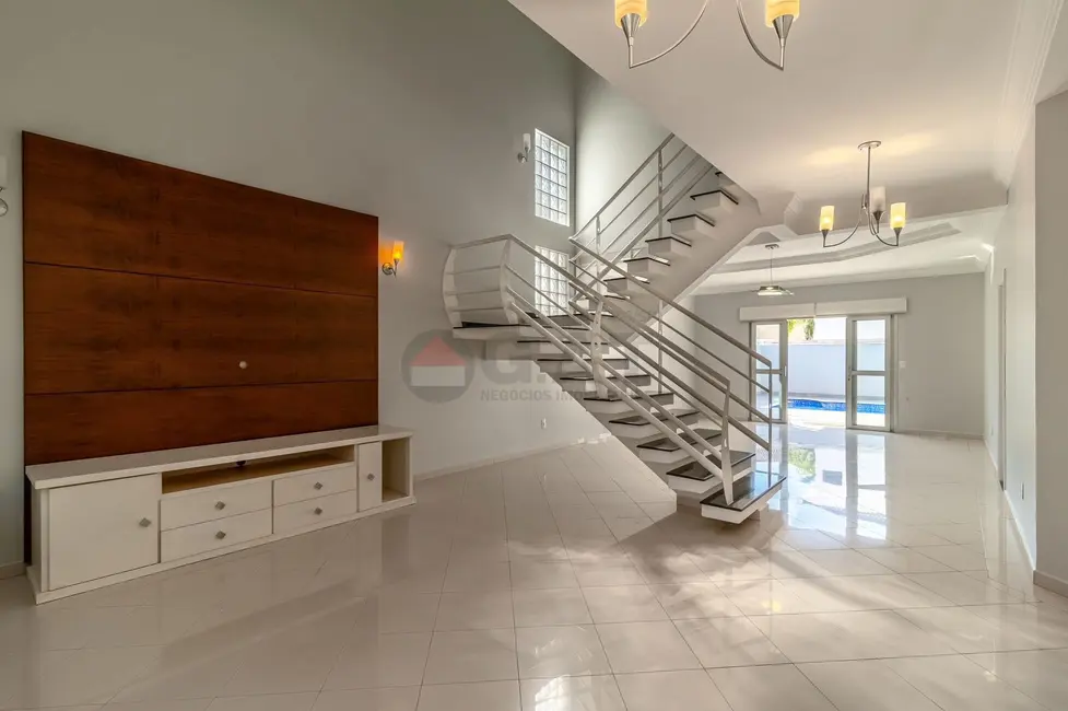 Casa de Condomínio com 4 quartos à venda, 360m2 em Jardim Residencial Tivoli Park, Sorocaba - SP - imagem 3 Foto 3 de Casa de Condomínio com 4 quartos à venda, 360m2 em Jardim Residencial Tivoli Park, Sorocaba - SP