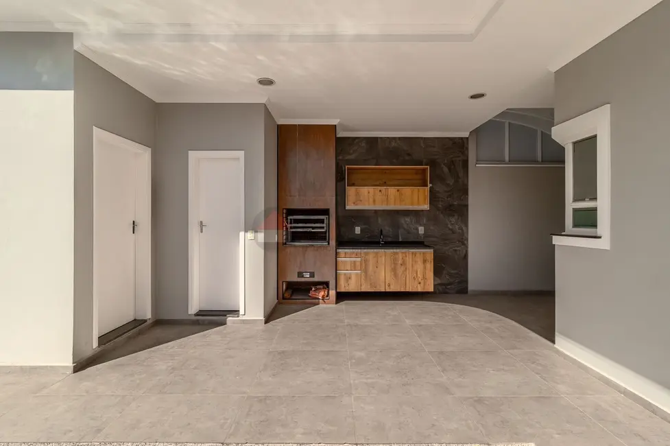 Casa de Condomínio com 4 quartos à venda, 360m2 em Jardim Residencial Tivoli Park, Sorocaba - SP - imagem 8 Foto 8 de Casa de Condomínio com 4 quartos à venda, 360m2 em Jardim Residencial Tivoli Park, Sorocaba - SP