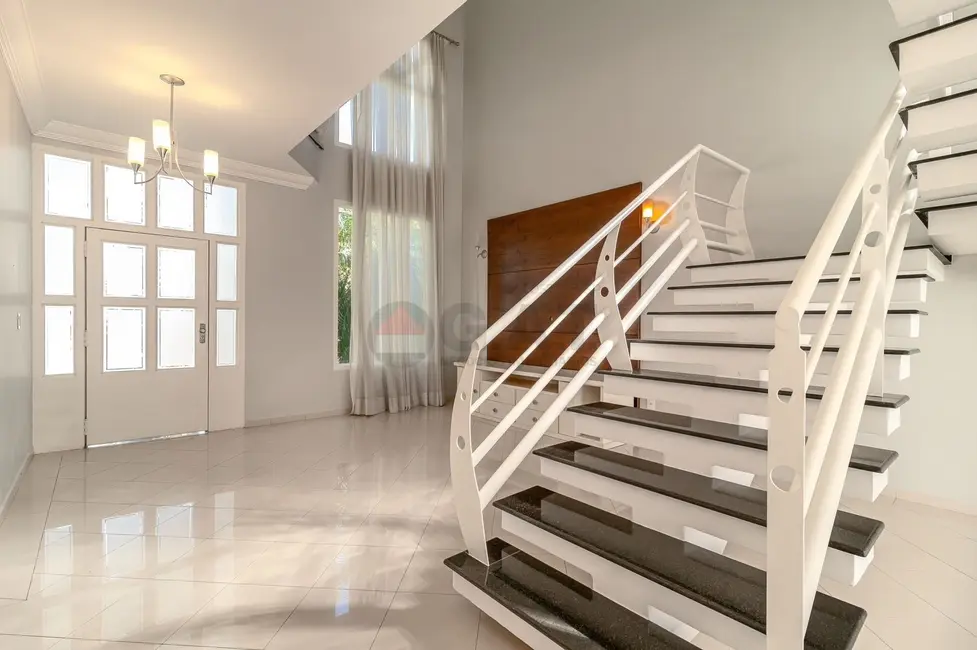Casa de Condomínio com 4 quartos à venda, 360m2 em Jardim Residencial Tivoli Park, Sorocaba - SP - imagem 4 Foto 4 de Casa de Condomínio com 4 quartos à venda, 360m2 em Jardim Residencial Tivoli Park, Sorocaba - SP