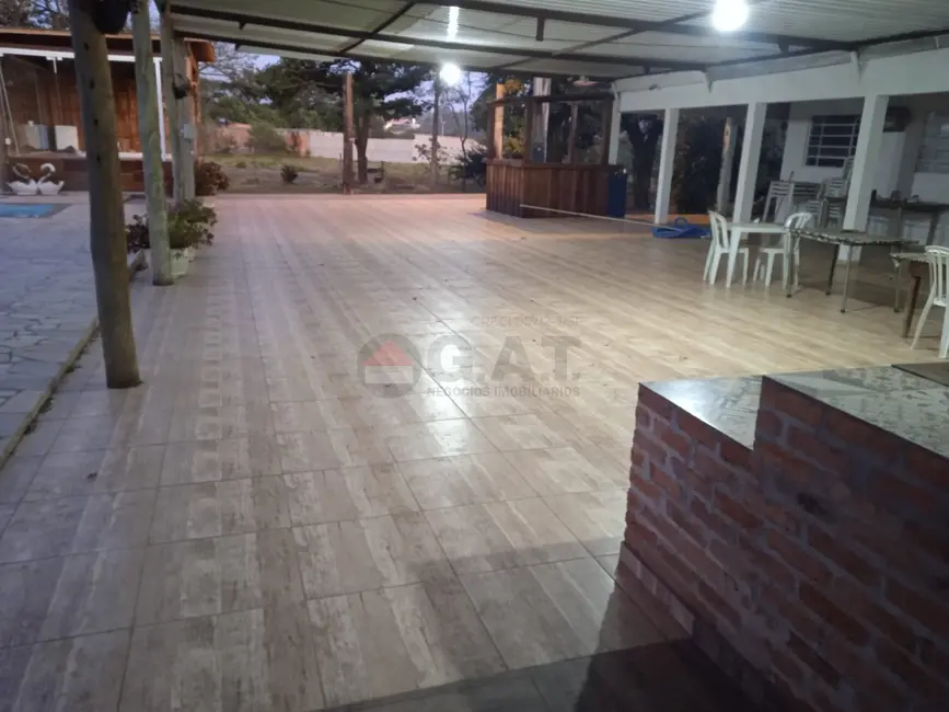 Chácara com 6 quartos para alugar, 500m2 em Itu - SP - imagem 8 Foto 8 de Chácara com 6 quartos para alugar, 500m2 em Itu - SP