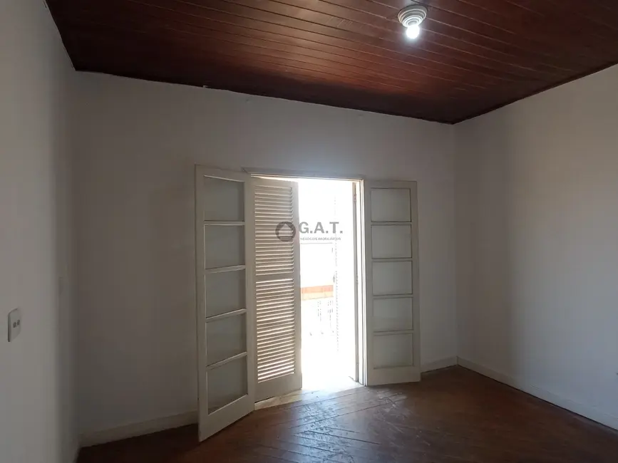 Casa com 4 quartos à venda, 175m2 em Centro, Sorocaba - SP - imagem 2 Foto 2 de Casa com 4 quartos à venda, 175m2 em Centro, Sorocaba - SP
