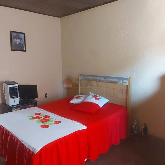 Casa com 4 quartos à venda, 175m2 em Centro, Sorocaba - SP - imagem 3 Foto 3 de Casa com 4 quartos à venda, 175m2 em Centro, Sorocaba - SP