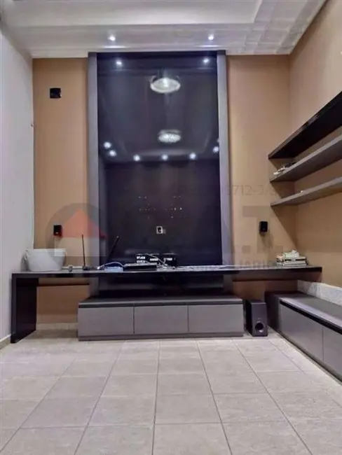 Foto 5 de Casa com 4 quartos à venda, 300m2 em Jardim Embaixador, Sorocaba - SP