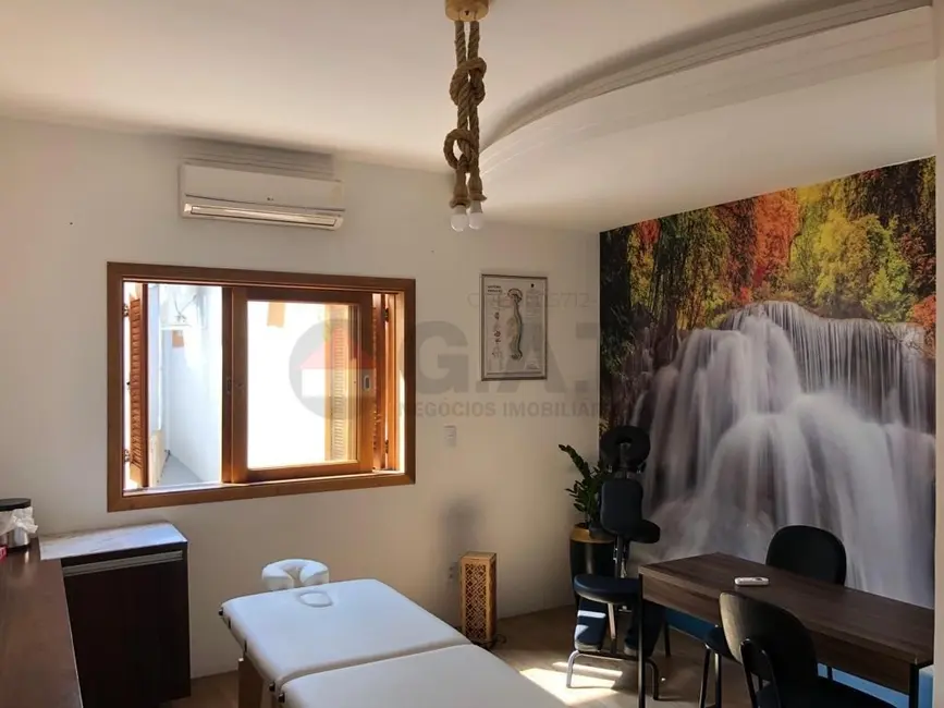 Casa com 3 quartos à venda, 290m2 em Jardim Santa Rosália, Sorocaba - SP - imagem 5 Foto 5 de Casa com 3 quartos à venda, 290m2 em Jardim Santa Rosália, Sorocaba - SP