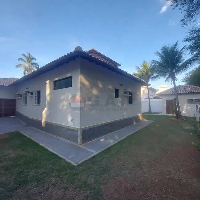 Casa de Condomínio com 3 quartos à venda, 298m2 em Sorocaba - SP - imagem 2 Foto 2 de Casa de Condomínio com 3 quartos à venda, 298m2 em Sorocaba - SP