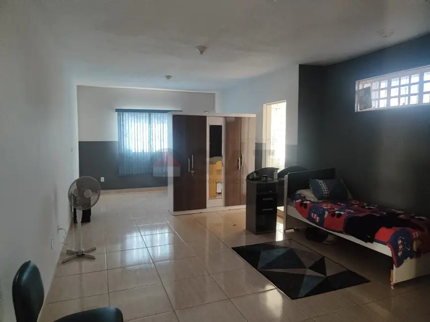 Foto 1 de Kitnet com 1 quarto para alugar, 40m2 em Vila Augusta, Sorocaba - SP