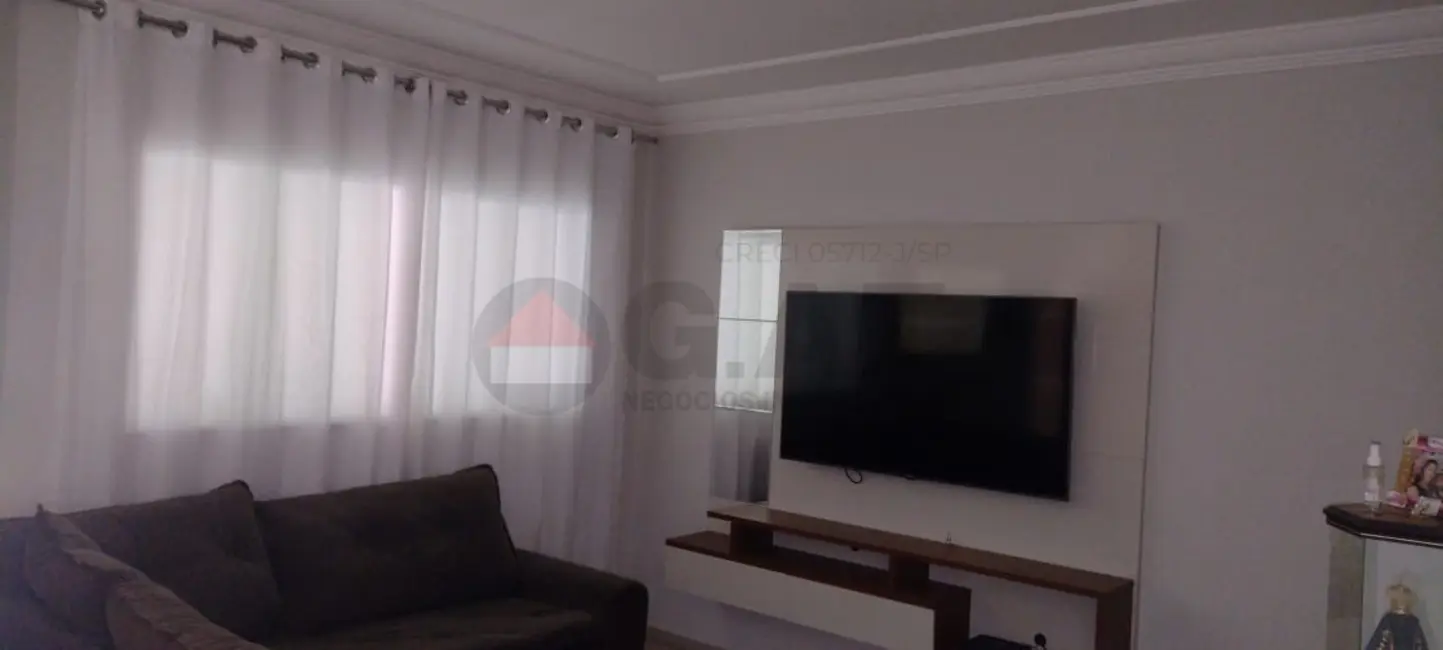 Casa com 3 quartos à venda, 150m2 em Jardim Vila São Domingos, Sorocaba - SP - imagem 2 Foto 2 de Casa com 3 quartos à venda, 150m2 em Jardim Vila São Domingos, Sorocaba - SP