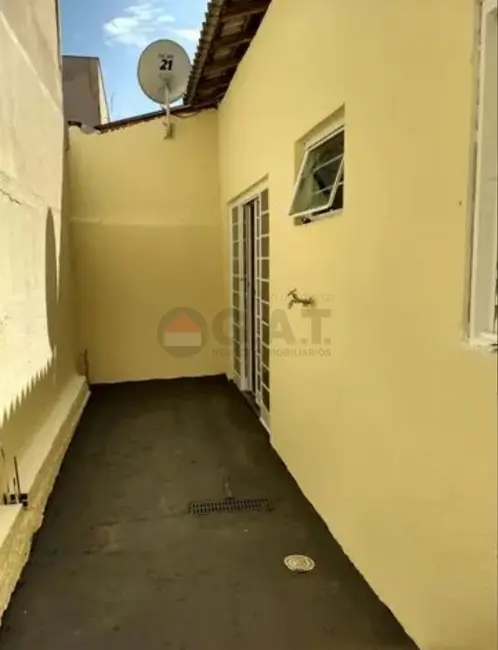 Foto 2 de Casa com 3 quartos à venda, 120m2 em Jardim Tropical, Sorocaba - SP