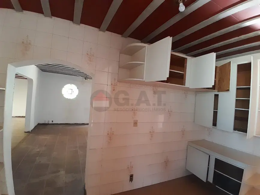 Foto 6 de Chácara com 6 quartos à venda, 341m2 em Aracoiaba Da Serra - SP