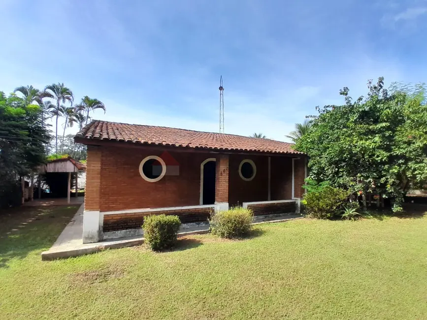 Foto 1 de Chácara com 6 quartos à venda, 341m2 em Aracoiaba Da Serra - SP