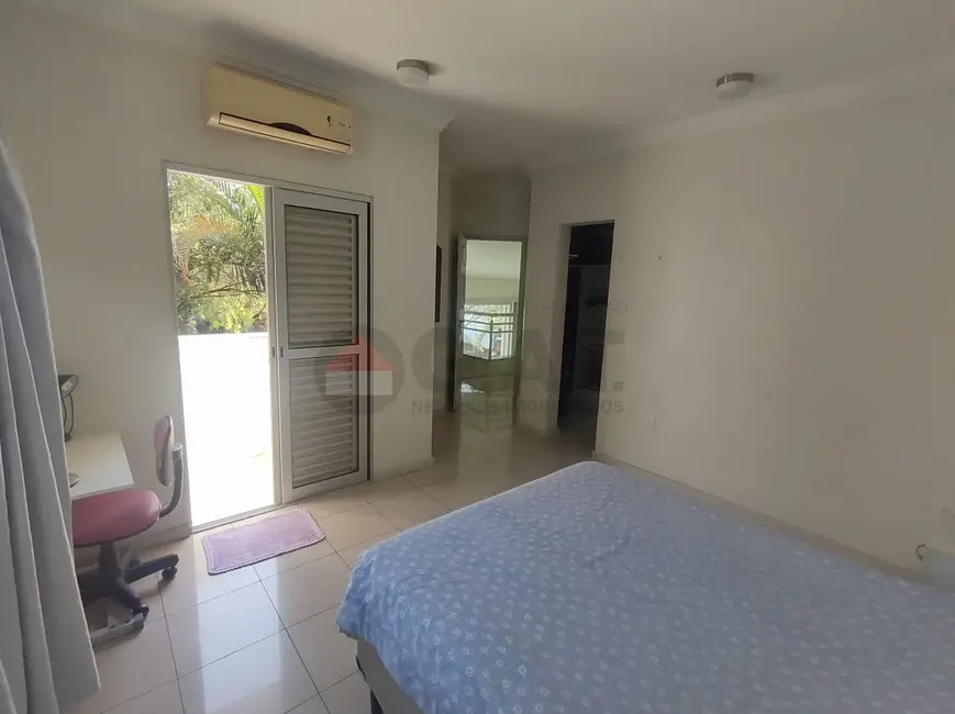 Casa de Condomínio com 4 quartos à venda, 225m2 em Aparecidinha, Sorocaba - SP - imagem 4 Foto 4 de Casa de Condomínio com 4 quartos à venda, 225m2 em Aparecidinha, Sorocaba - SP