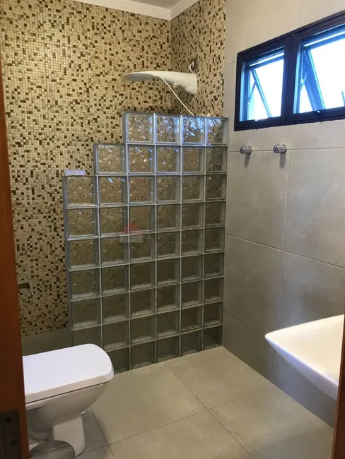 Foto 4 de Casa de Condomínio com 3 quartos à venda, 220m2 em Parque Village Castelo, Itu - SP