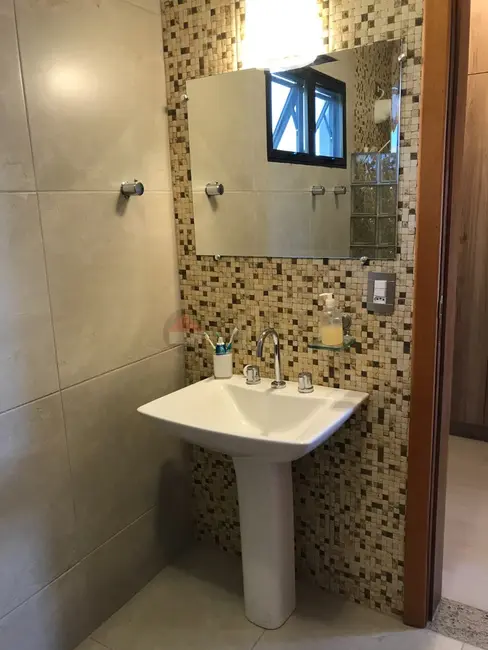 Foto 8 de Casa de Condomínio com 3 quartos à venda, 220m2 em Parque Village Castelo, Itu - SP