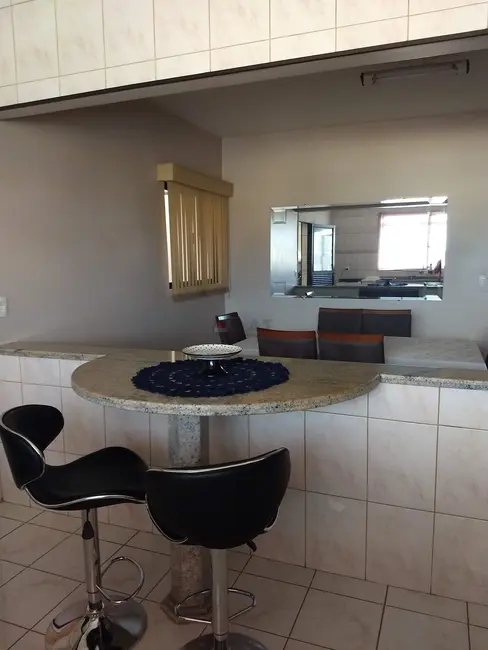 Foto 7 de Casa com 3 quartos para alugar, 350m2 em Jardim São Guilherme, Sorocaba - SP