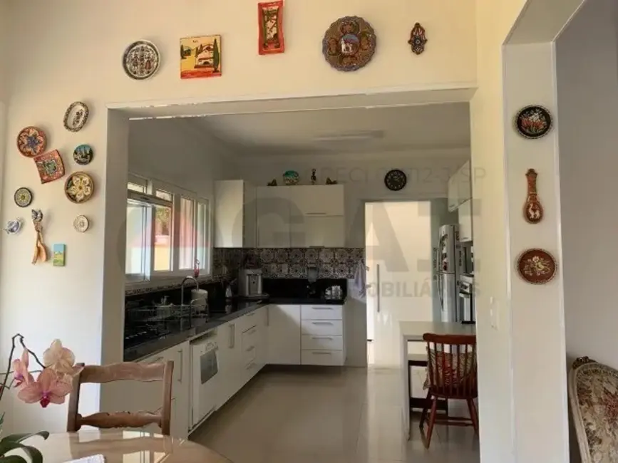 Casa de Condomínio com 3 quartos à venda, 280m2 em Vivendas do Lago, Sorocaba - SP - imagem 3 Foto 3 de Casa de Condomínio com 3 quartos à venda, 280m2 em Vivendas do Lago, Sorocaba - SP