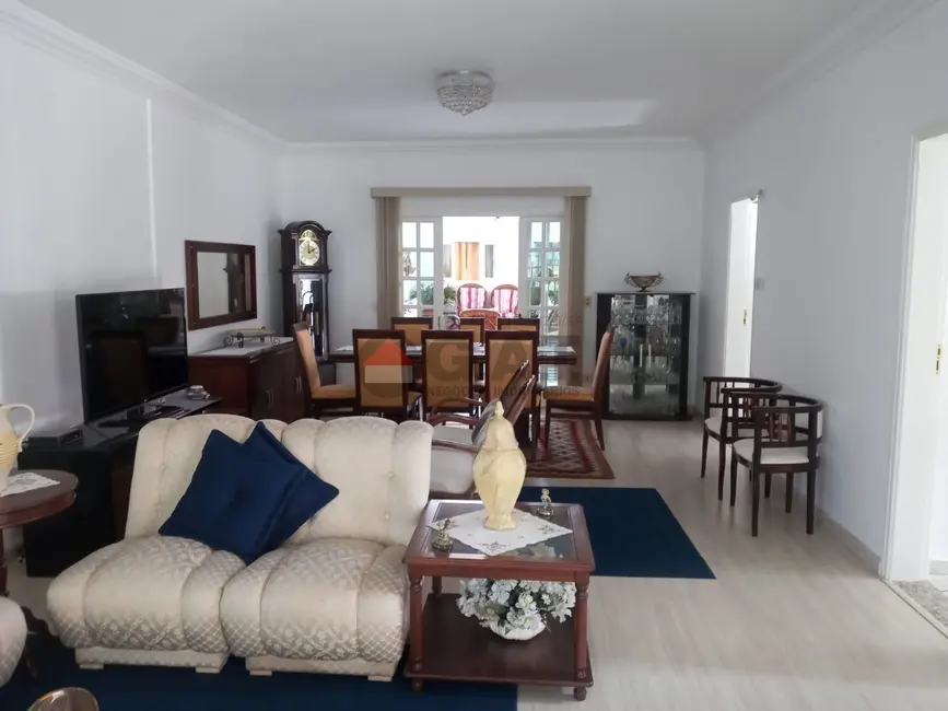 Casa de Condomínio com 4 quartos à venda, 250m2 em Sorocaba - SP - imagem 5 Foto 5 de Casa de Condomínio com 4 quartos à venda, 250m2 em Sorocaba - SP