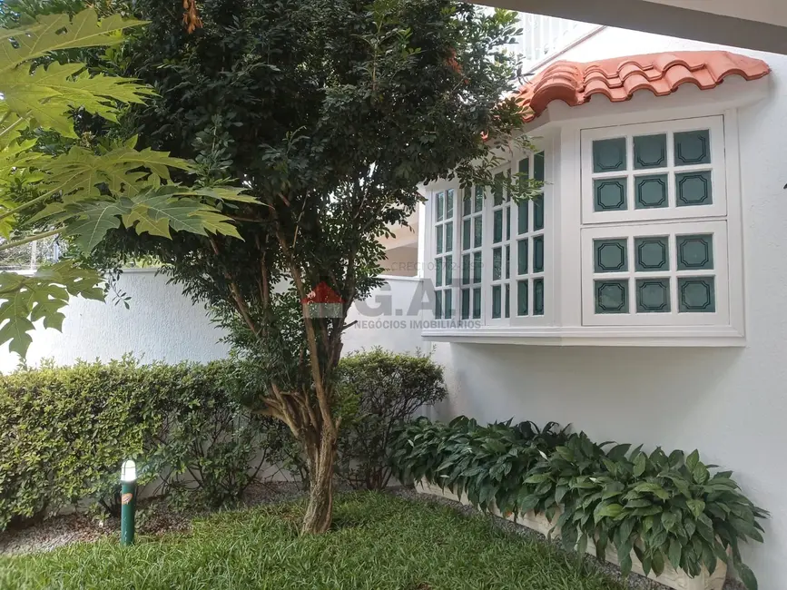 Casa de Condomínio com 4 quartos à venda, 250m2 em Sorocaba - SP - imagem 3 Foto 3 de Casa de Condomínio com 4 quartos à venda, 250m2 em Sorocaba - SP