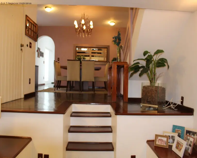 Foto 2 de Casa com 3 quartos para alugar, 250m2 em Jardim América, Sorocaba - SP