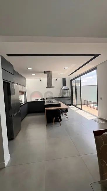 Casa de Condomínio com 3 quartos à venda, 192m2 em Brigadeiro Tobias, Sorocaba - SP - imagem 6 Foto 6 de Casa de Condomínio com 3 quartos à venda, 192m2 em Brigadeiro Tobias, Sorocaba - SP