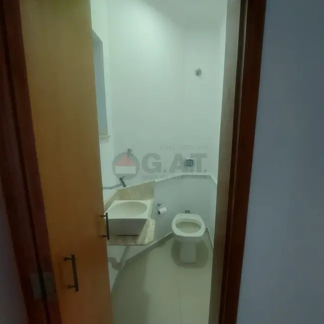 Casa de Condomínio com 3 quartos à venda, 250m2 em Aparecidinha, Sorocaba - SP - imagem 8 Foto 8 de Casa de Condomínio com 3 quartos à venda, 250m2 em Aparecidinha, Sorocaba - SP