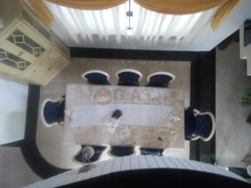 Casa com 4 quartos à venda, 340m2 em Parque Campolim, Sorocaba - SP - imagem 5 Foto 5 de Casa com 4 quartos à venda, 340m2 em Parque Campolim, Sorocaba - SP