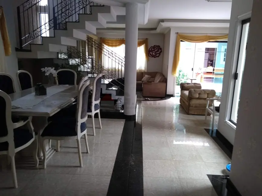 Casa com 4 quartos à venda, 340m2 em Parque Campolim, Sorocaba - SP - imagem 4 Foto 4 de Casa com 4 quartos à venda, 340m2 em Parque Campolim, Sorocaba - SP