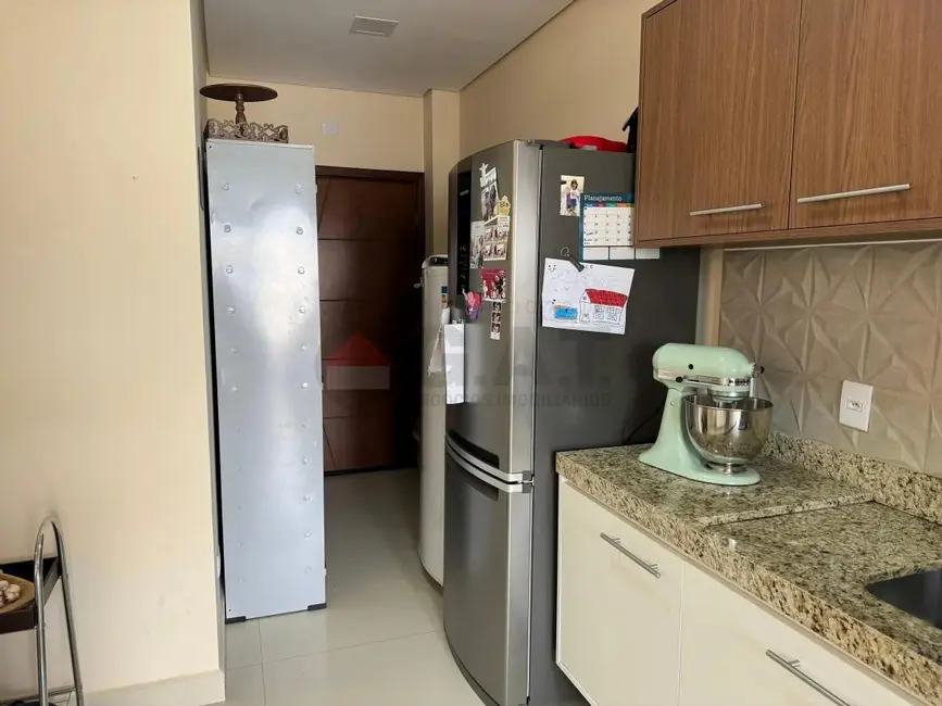 Casa de Condomínio com 3 quartos à venda, 207m2 em Cajuru do Sul, Sorocaba - SP - imagem 6 Foto 6 de Casa de Condomínio com 3 quartos à venda, 207m2 em Cajuru do Sul, Sorocaba - SP
