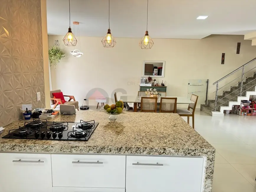 Casa de Condomínio com 3 quartos à venda, 207m2 em Cajuru do Sul, Sorocaba - SP - imagem 4 Foto 4 de Casa de Condomínio com 3 quartos à venda, 207m2 em Cajuru do Sul, Sorocaba - SP
