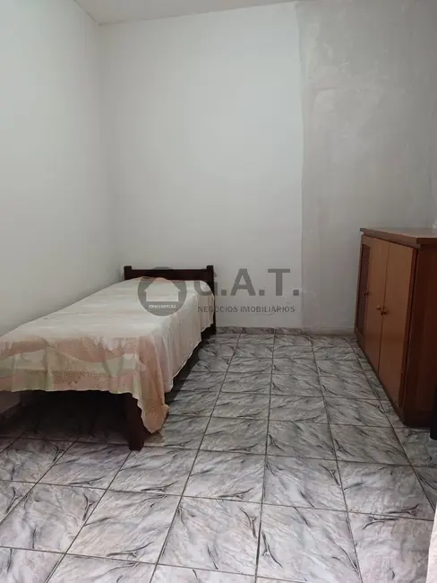 Casa com 3 quartos à venda, 150m2 em Jardim Simus, Sorocaba - SP - imagem 8 Foto 8 de Casa com 3 quartos à venda, 150m2 em Jardim Simus, Sorocaba - SP