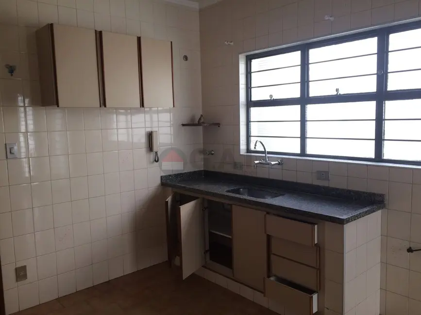 Casa com 3 quartos à venda, 125m2 em Vila Hortência, Sorocaba - SP - imagem 6 Foto 6 de Casa com 3 quartos à venda, 125m2 em Vila Hortência, Sorocaba - SP
