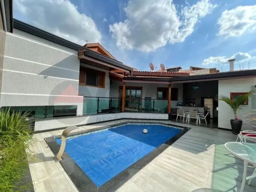 Foto 2 de Casa com 3 quartos à venda, 350m2 em Jardim Icatu, Votorantim - SP