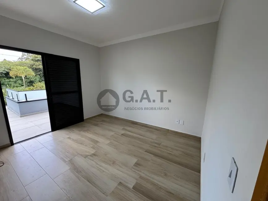 Casa de Condomínio com 3 quartos à venda, 220m2 em Sorocaba - SP - imagem 8 Foto 8 de Casa de Condomínio com 3 quartos à venda, 220m2 em Sorocaba - SP