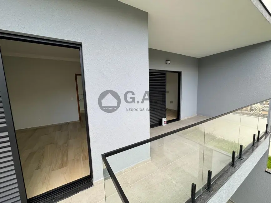 Casa de Condomínio com 3 quartos à venda, 220m2 em Sorocaba - SP - imagem 5 Foto 5 de Casa de Condomínio com 3 quartos à venda, 220m2 em Sorocaba - SP