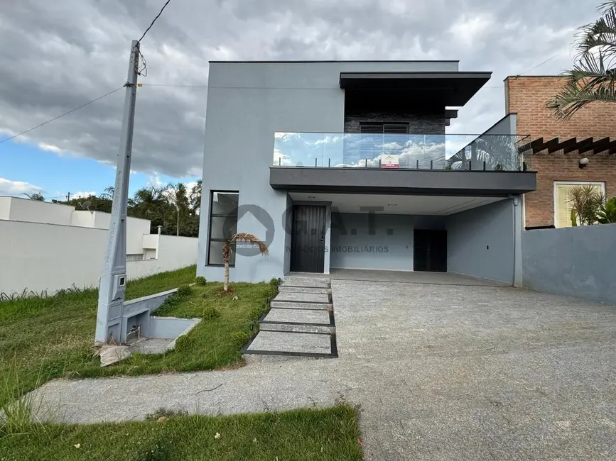 Casa de Condomínio com 3 quartos à venda, 220m2 em Sorocaba - SP - imagem 1 Foto 1 de Casa de Condomínio com 3 quartos à venda, 220m2 em Sorocaba - SP