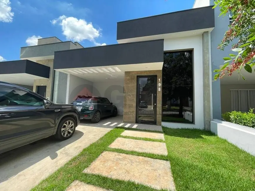 Foto 1 de Casa de Condomínio com 3 quartos à venda, 109m2 em Cajuru do Sul, Sorocaba - SP