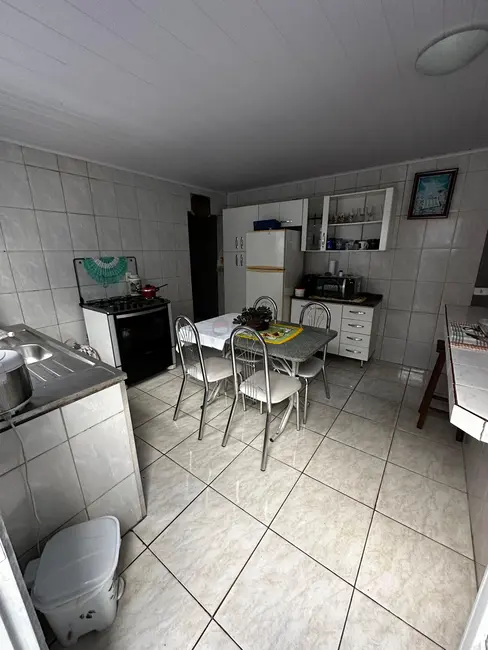 Casa com 2 quartos à venda, 157m2 em Jardim J S Carvalho, Sorocaba - SP - imagem 5 Foto 5 de Casa com 2 quartos à venda, 157m2 em Jardim J S Carvalho, Sorocaba - SP