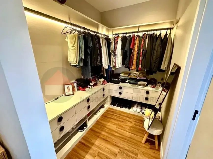 Foto 6 de Casa de Condomínio com 4 quartos à venda, 203m2 em Vossoroca, Votorantim - SP