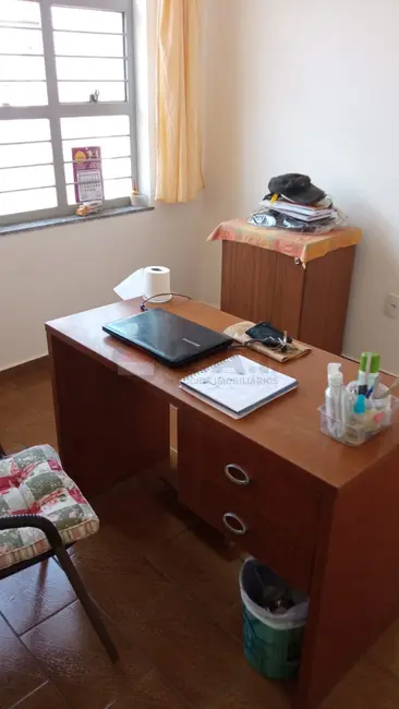 Casa com 3 quartos à venda, 203m2 em Jardim Santa Rosália, Sorocaba - SP - imagem 8 Foto 8 de Casa com 3 quartos à venda, 203m2 em Jardim Santa Rosália, Sorocaba - SP