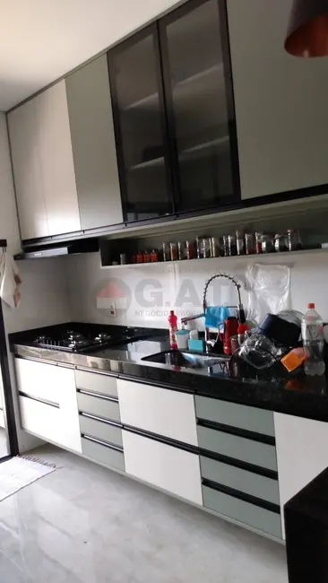 Casa de Condomínio com 2 quartos à venda, 154m2 em Sorocaba - SP - imagem 6 Foto 6 de Casa de Condomínio com 2 quartos à venda, 154m2 em Sorocaba - SP