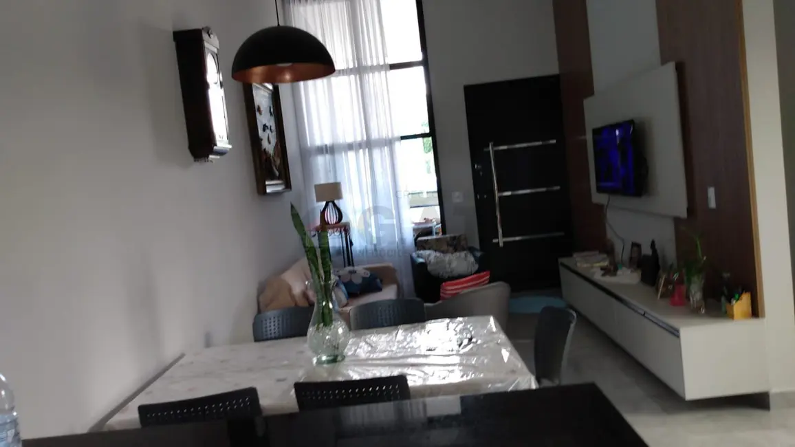 Casa de Condomínio com 2 quartos à venda, 154m2 em Sorocaba - SP - imagem 3 Foto 3 de Casa de Condomínio com 2 quartos à venda, 154m2 em Sorocaba - SP