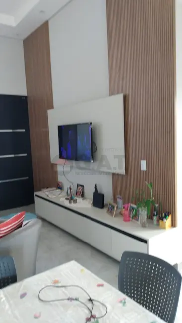 Casa de Condomínio com 2 quartos à venda, 154m2 em Sorocaba - SP - imagem 5 Foto 5 de Casa de Condomínio com 2 quartos à venda, 154m2 em Sorocaba - SP