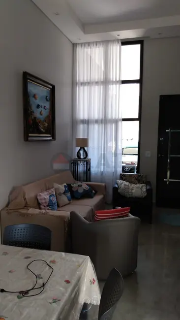 Casa de Condomínio com 2 quartos à venda, 154m2 em Sorocaba - SP - imagem 4 Foto 4 de Casa de Condomínio com 2 quartos à venda, 154m2 em Sorocaba - SP