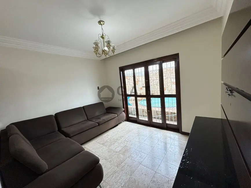 Foto 8 de Casa com 5 quartos à venda, 223m2 em Vila Augusta, Sorocaba - SP