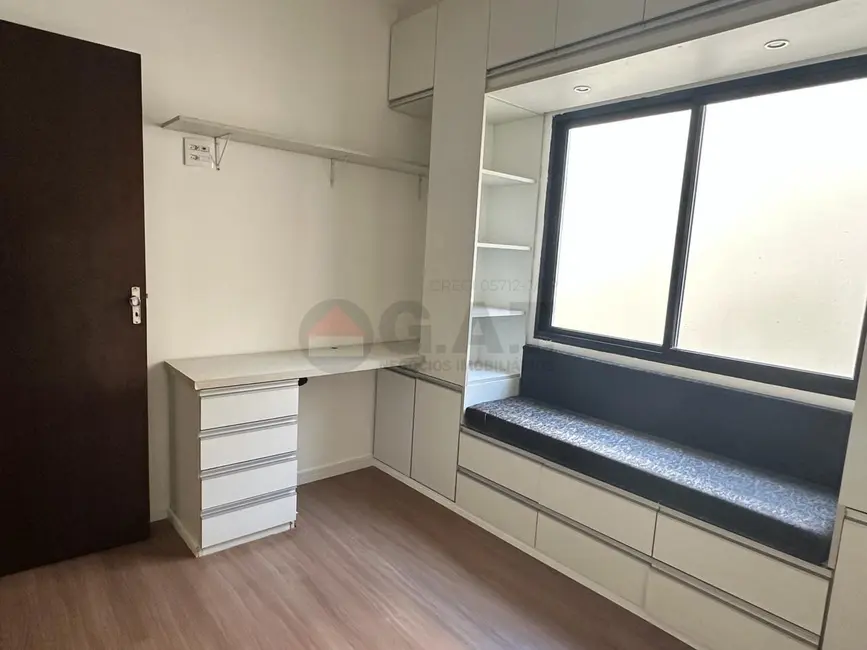 Foto 7 de Casa com 4 quartos à venda, 201m2 em Jardim Paraíso, Votorantim - SP