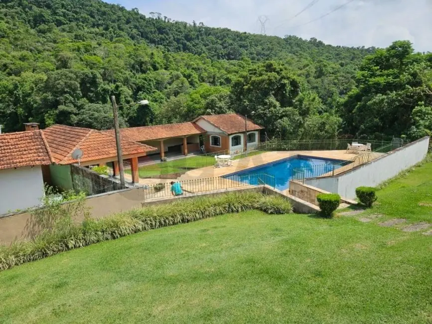 Foto 1 de Sítio / Rancho com 6 quartos à venda, 1000m2 em Vila Santo Antônio, Sao Roque - SP