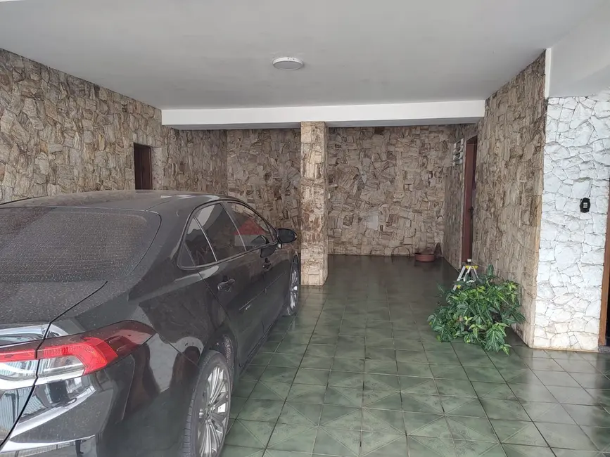 Foto 3 de Casa com 4 quartos para alugar, 297m2 em Jardim Santa Rosália, Sorocaba - SP
